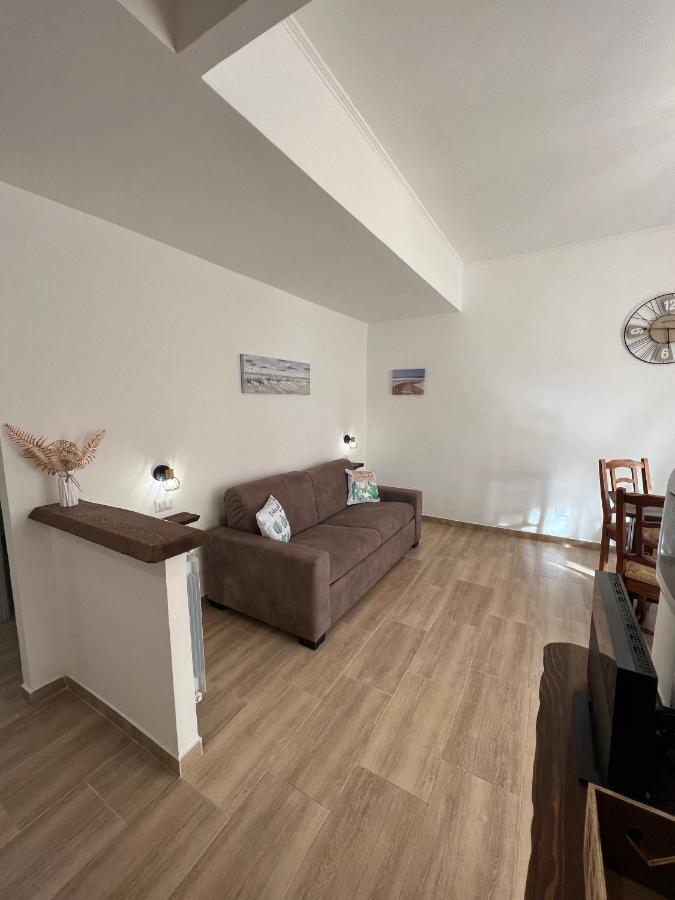Waikiki House Appartement Passoscuro Buitenkant foto